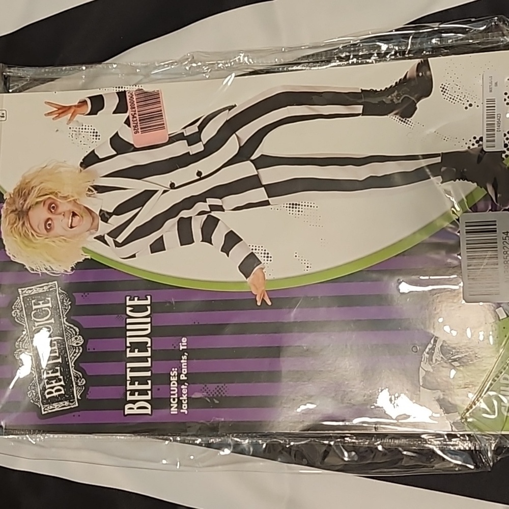 Boys Beetlejuice Costume size L